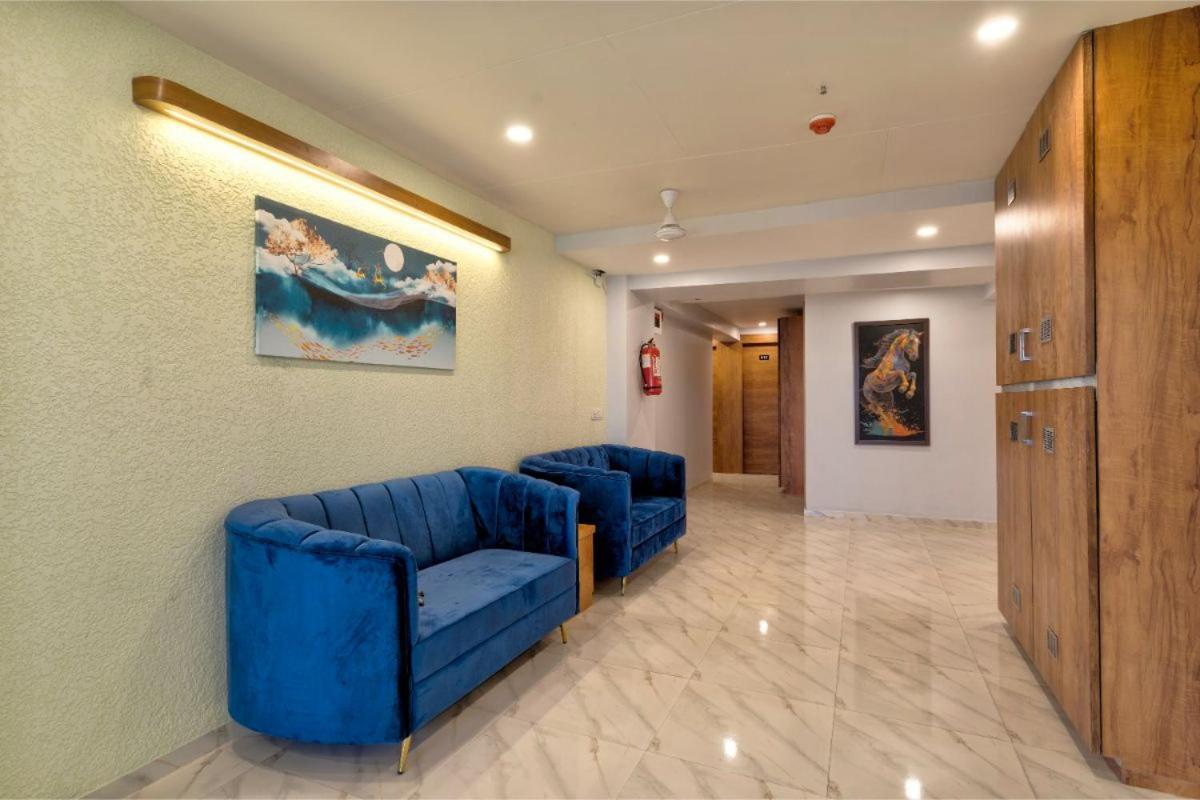 Hotel Royal 24 Ahmedabad Extérieur photo